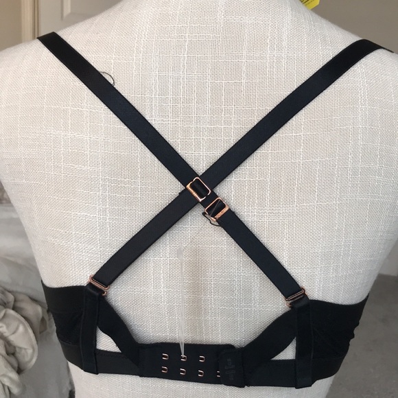 SOMA TellTale The Innovator Push Up Bra - Picture 9 of 12